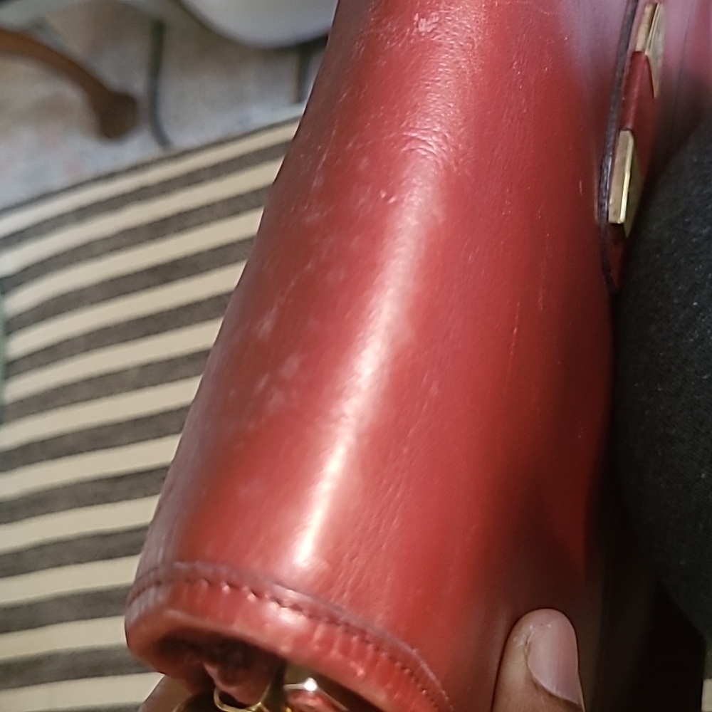 Vintage Etienne Aigner Leather Crossbody satchel brief in Oxblood red - Picture 15 of 16